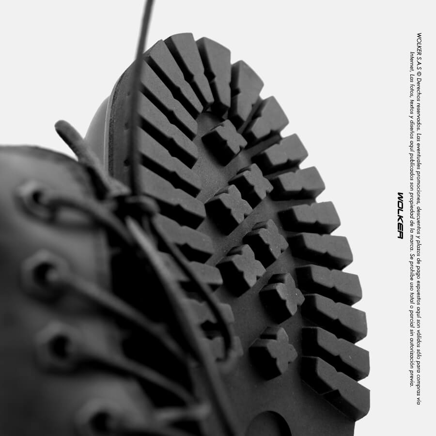 Botas Blaster en cuero, Diseño Belfort 100% en cuero genuino italiano, Suela armada, cordones encerados y caña media, Top Boots Wolker 9 (1)